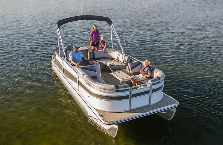 Crestliner 200 RALLY