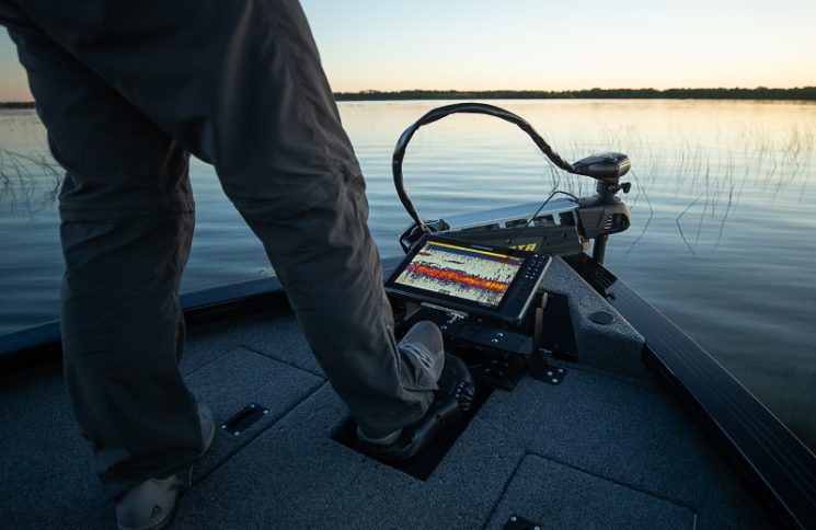 Crestliner 1850 BASS HAWK