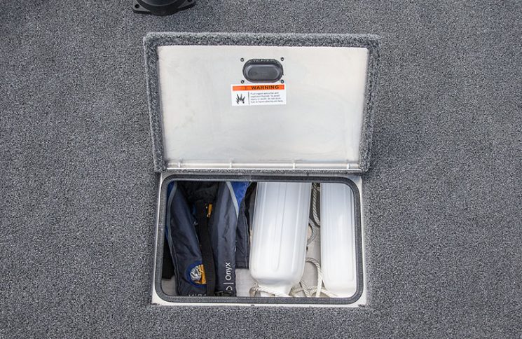 Crestliner 1600 STORM